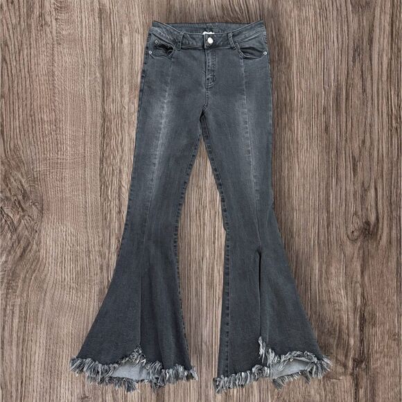 Peach Love California Charcoal Flare Jeans Preowned Chic Frayed Hem Medium - Picture 1 of 6